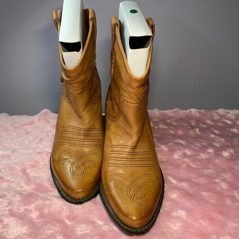 Franco Sarto Waco Boots - Picture 3 of 15